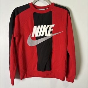 Women's Nike Sportswear Crewneck Sweatshirt Red And‎ Black Size EUC Small